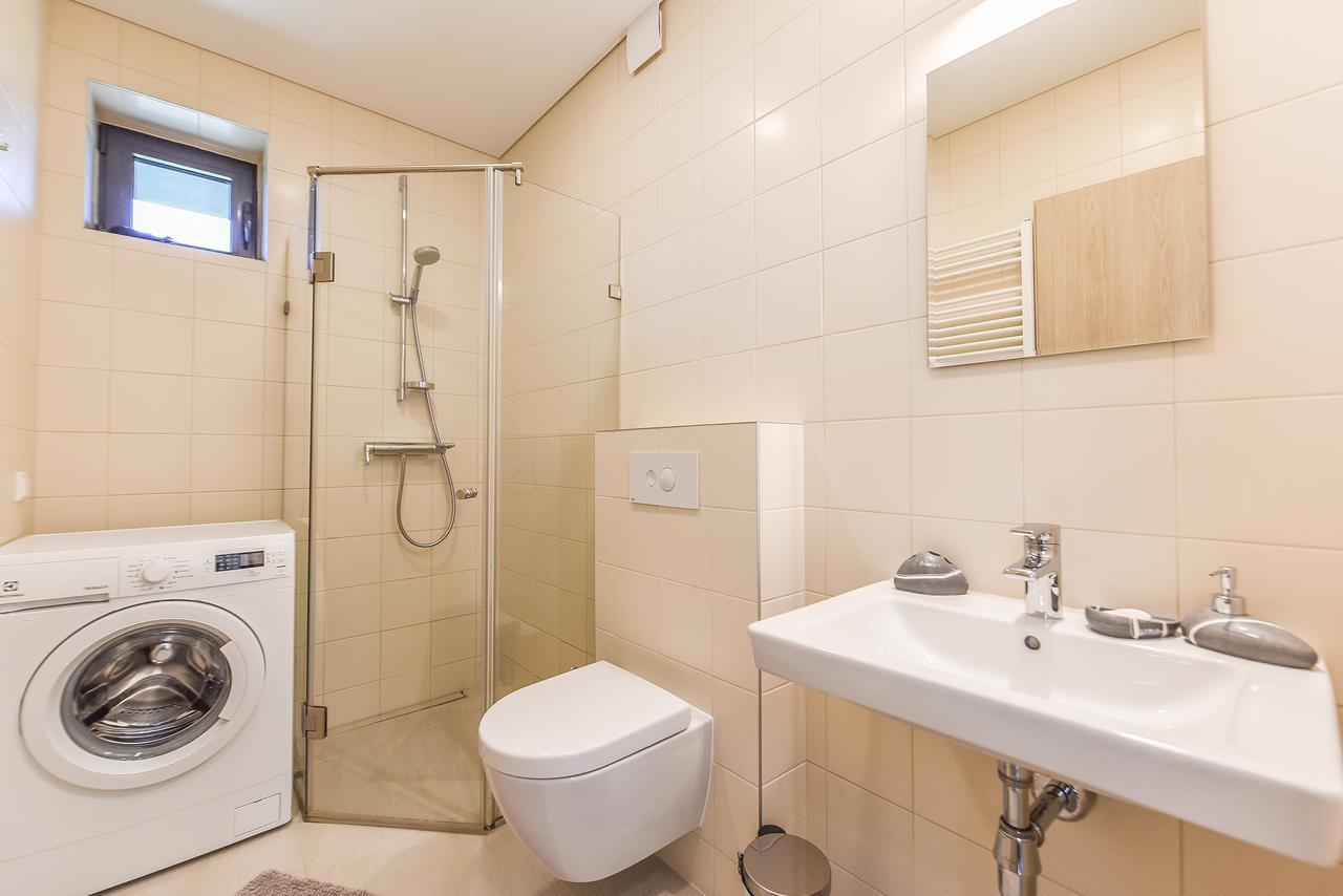 Smilciu Trio Keturvieciai Apartamentai Su Terasa 帕兰加 外观 照片